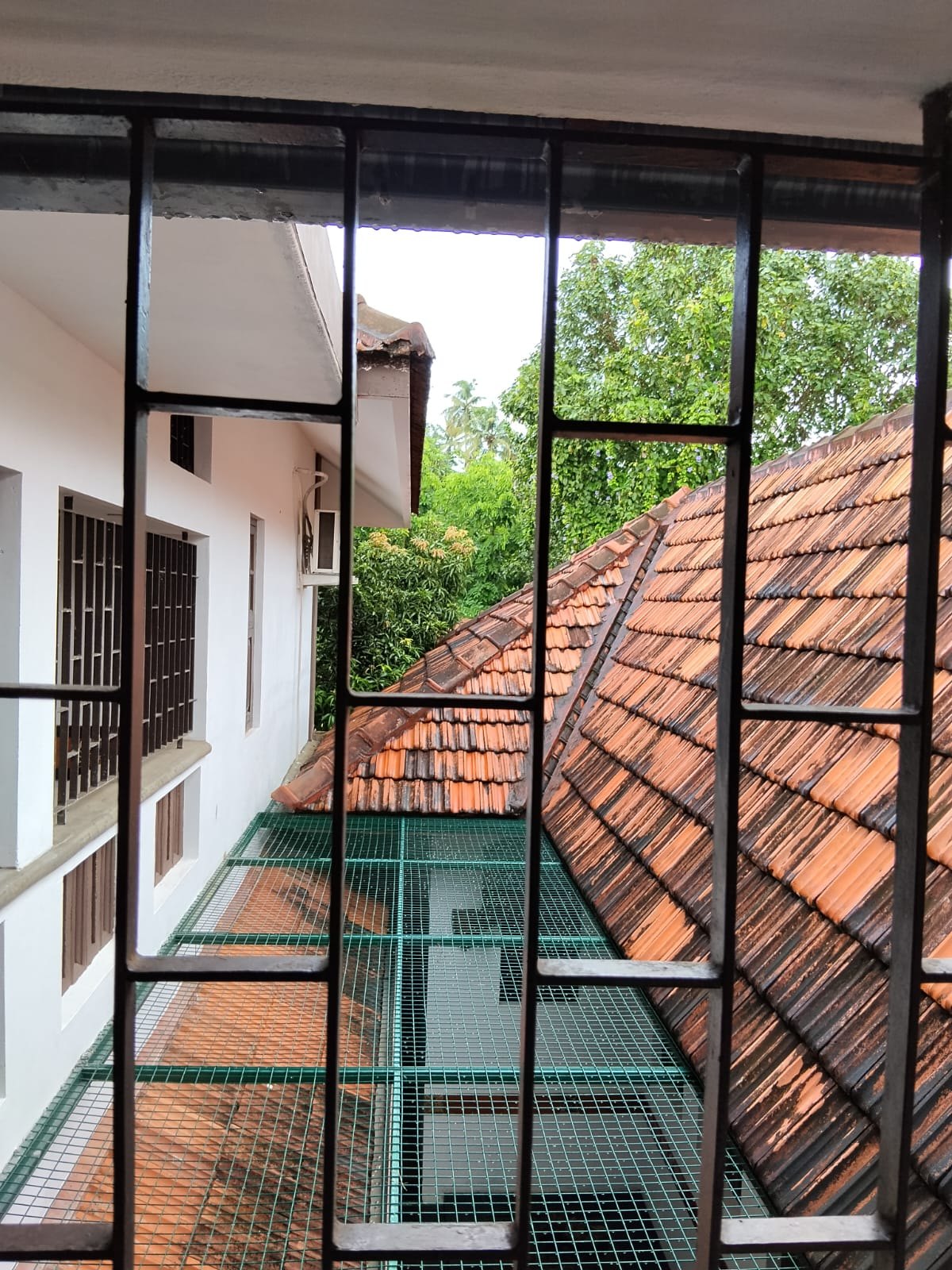 Traditional courtyard and roof view